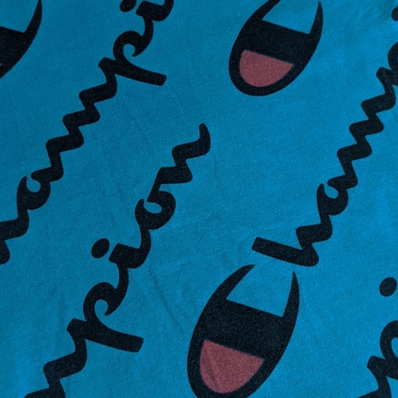 Champion tee - Picture 1 of 6